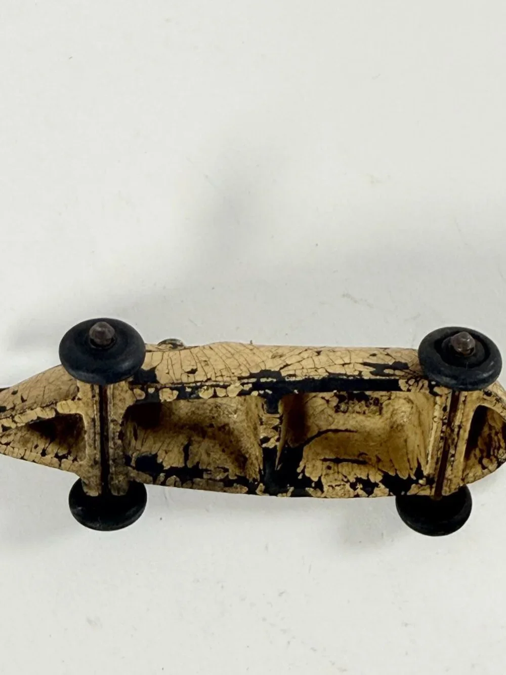 Vintage 1930s Sun Rubber Boat Tail Race Car Vintage Original Tires Display Toy C